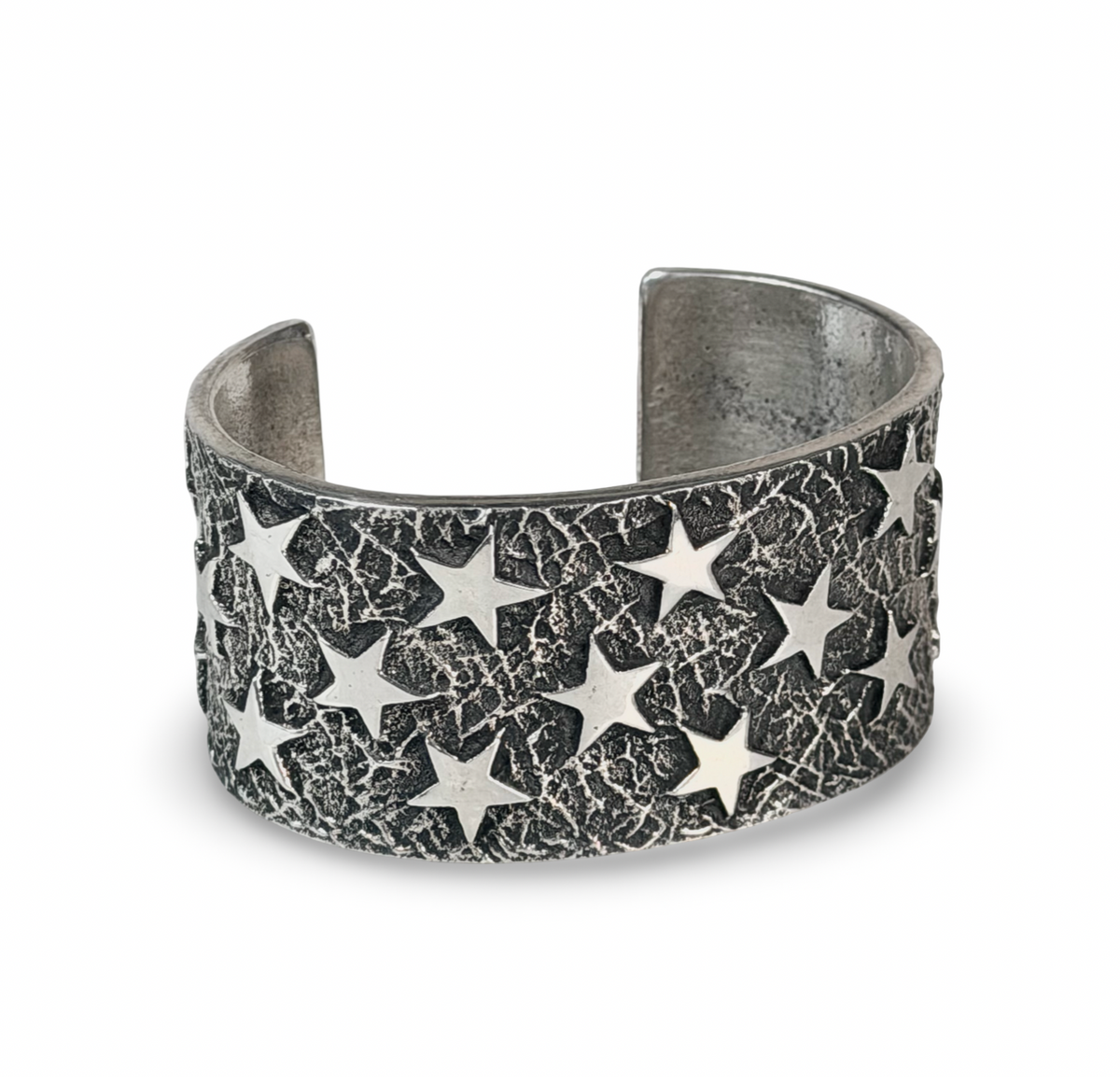 ColoradoJo Kevin Yazzie Sterling Tufa Cast Star Cuff front view