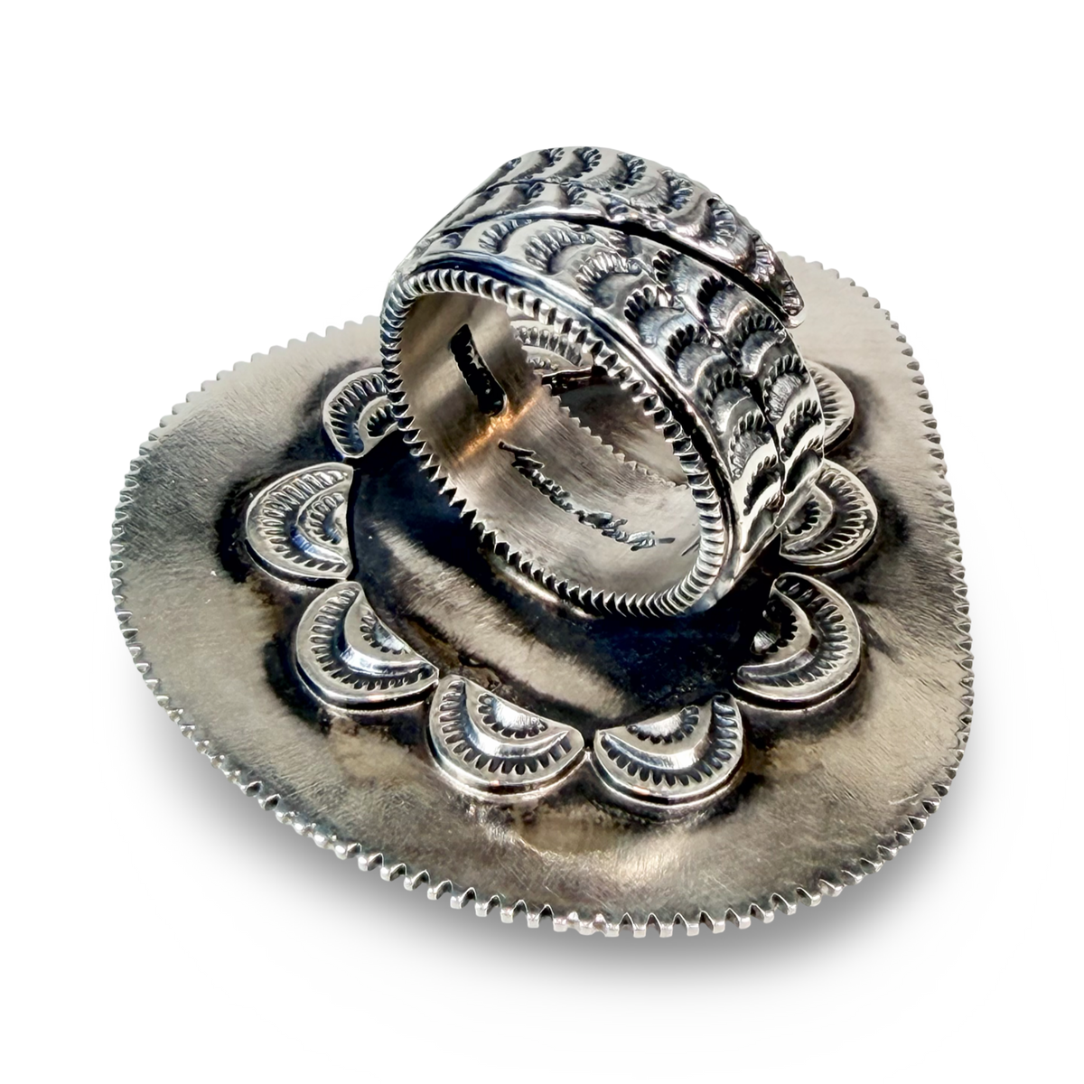 ColoradoJo Matthew Charley Orange Spiny Oyster Ring silversmithing