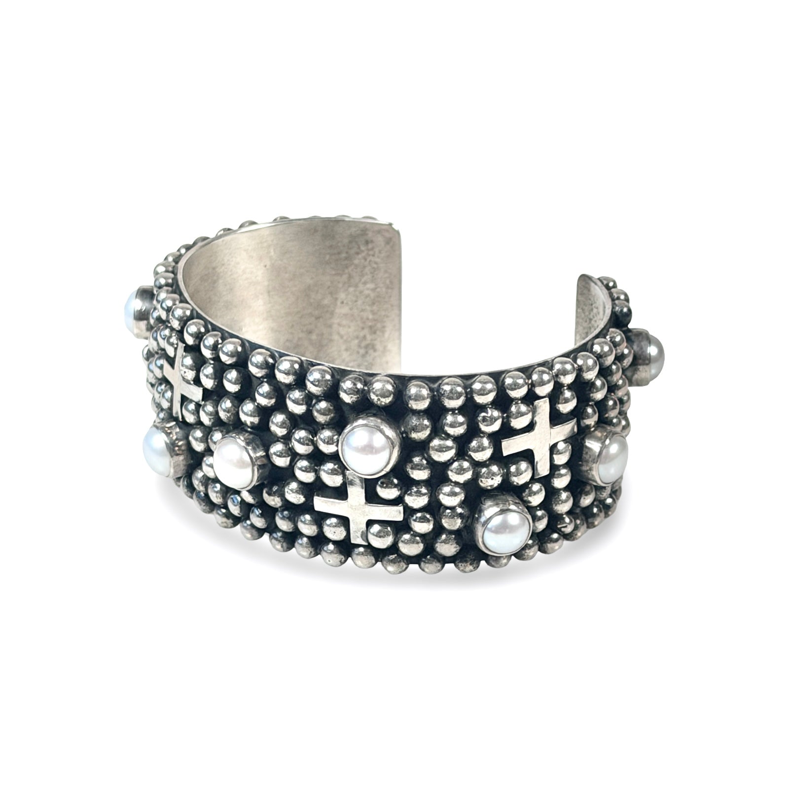 Ronnie Willie Pearls & Crosses Cuff