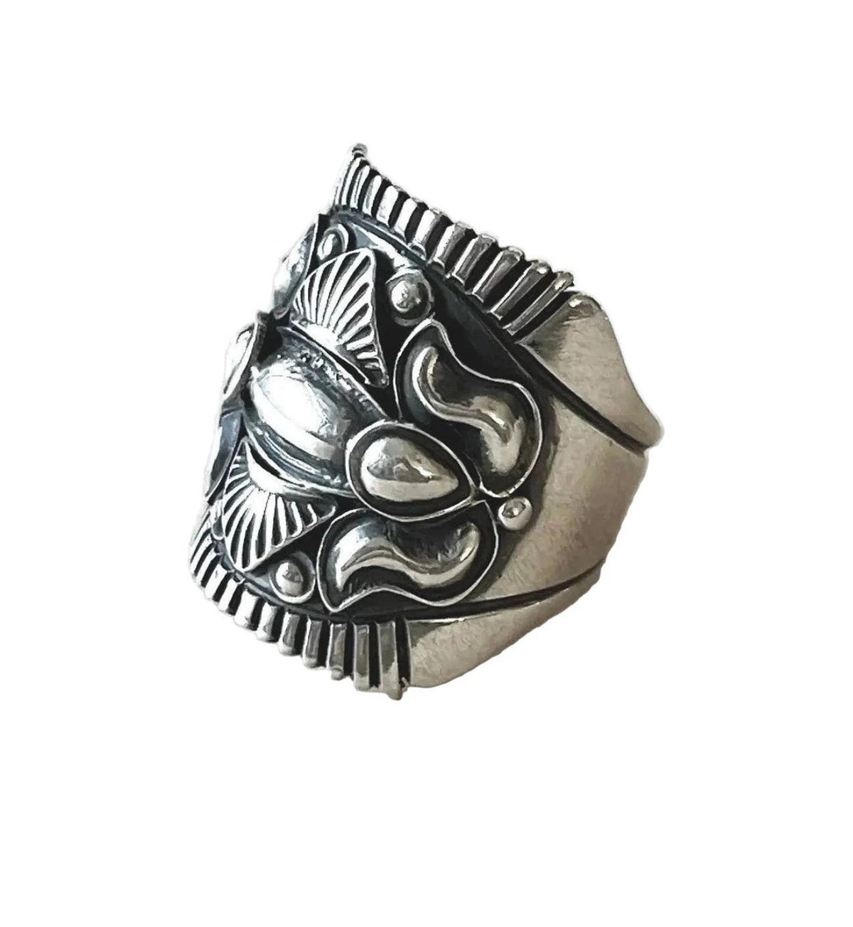 Derrick Gordon Silver Cigar Band Ring