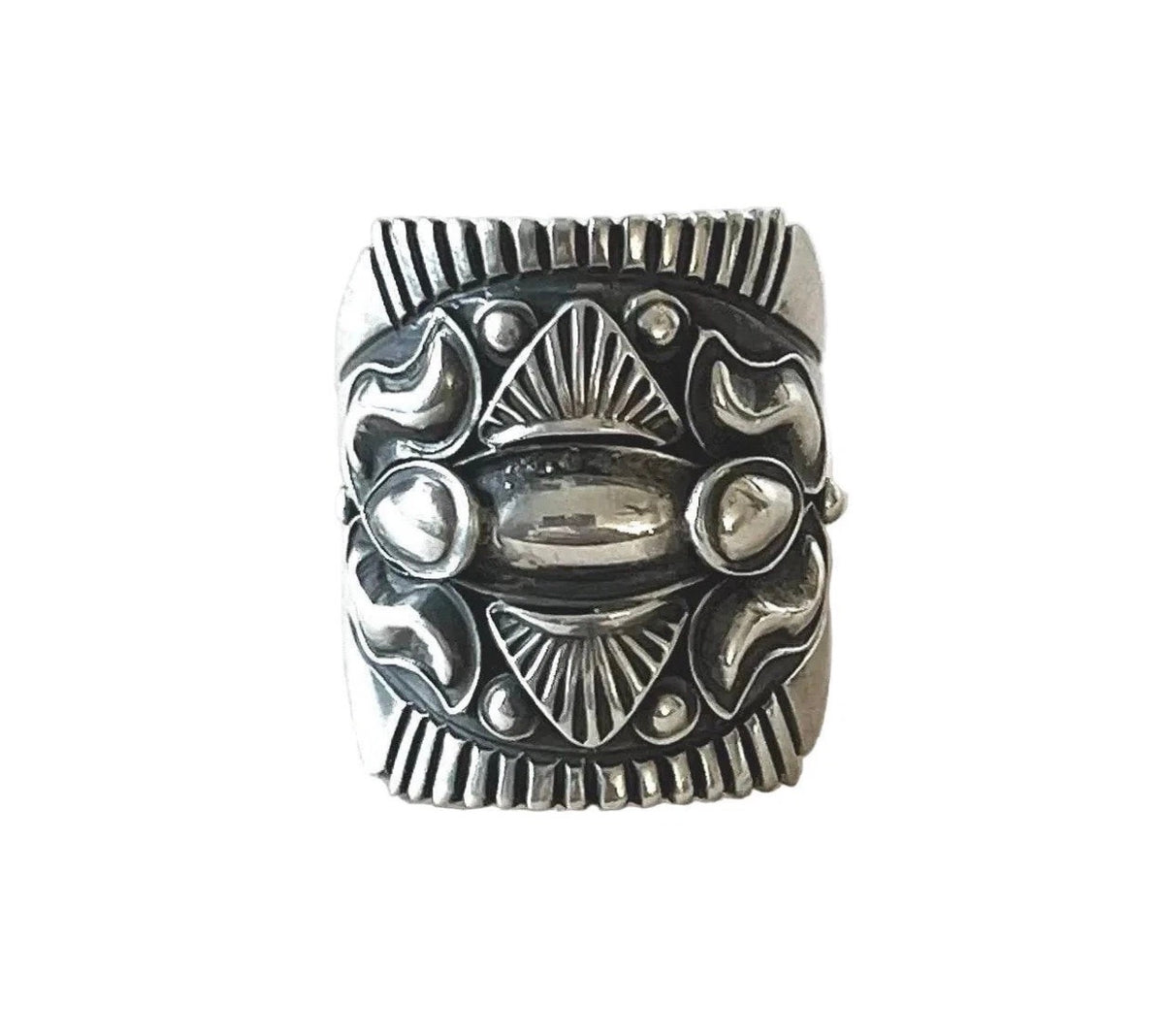 Derrick Gordon Silver Cigar Band Ring