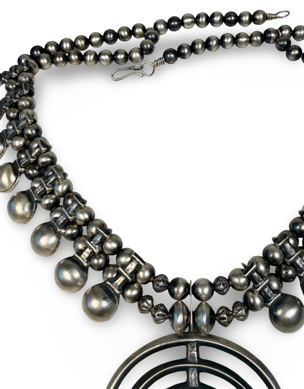 ColoradoJo William Begay Sterling Squash Blossom Necklace Navajo Pearls zoomed view