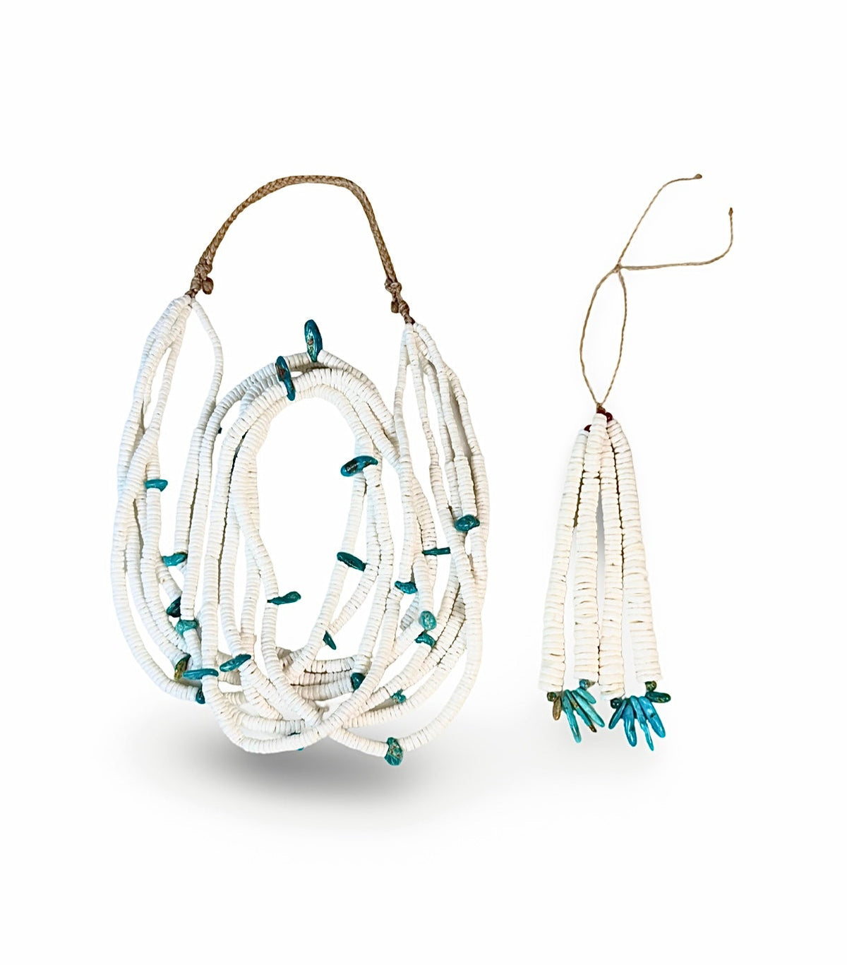 ColoradoJo 5 Strand Royston Turquoise and White Clam Shell Necklace full piece front view