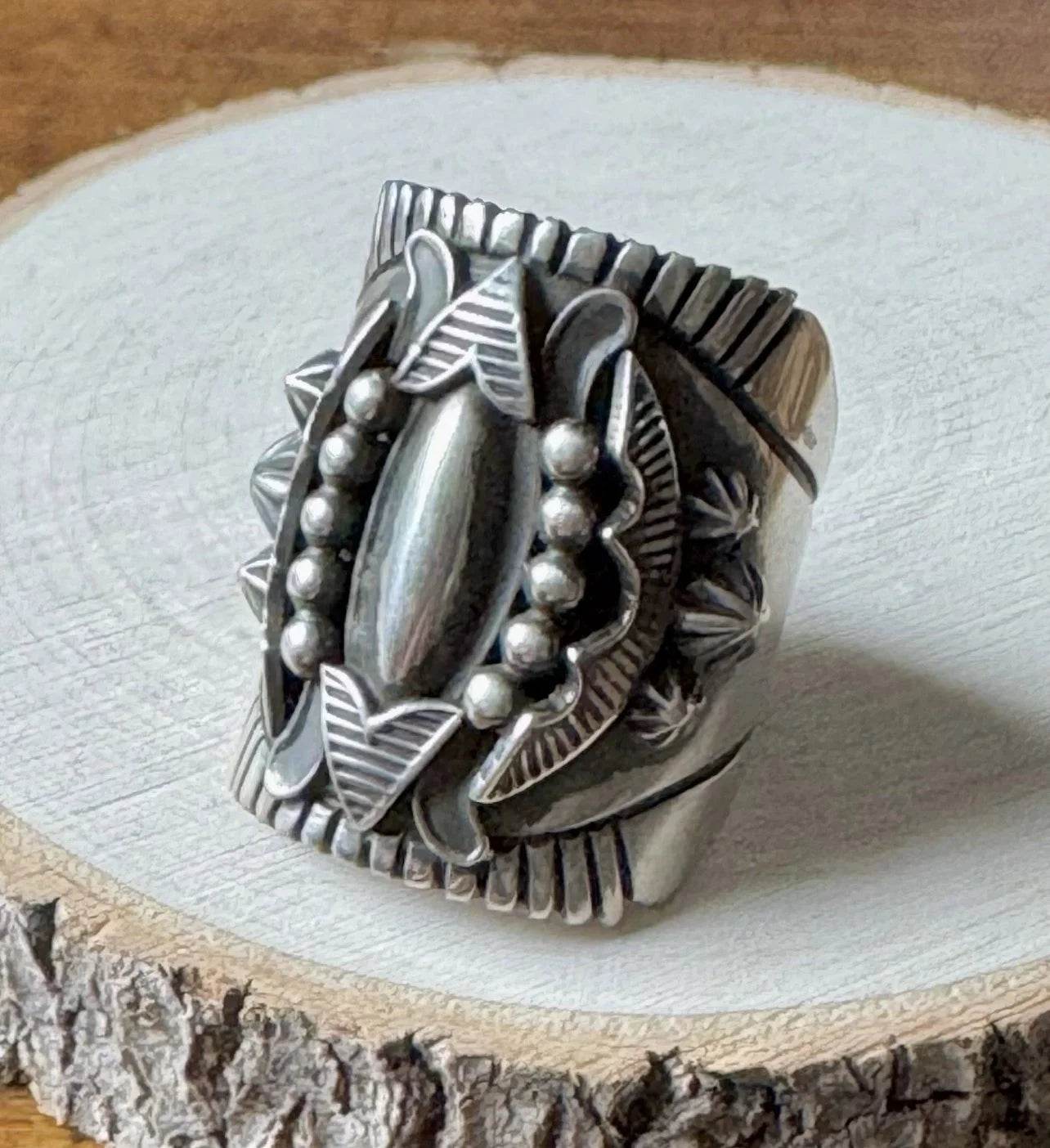 Derrick Gordon Cigar Band Ring