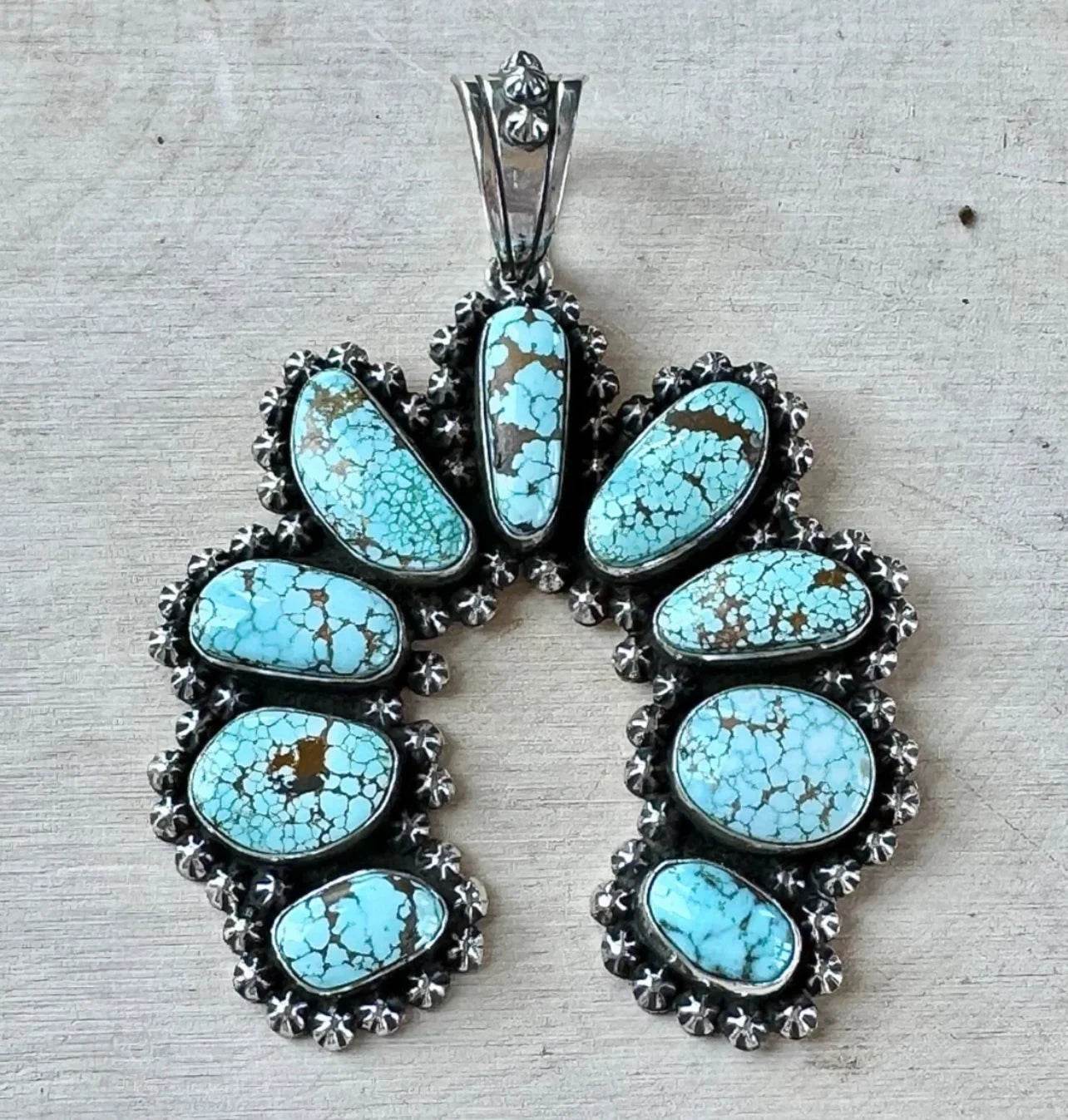 Happy Piasso No. 8 Turquoise Naja Pendant