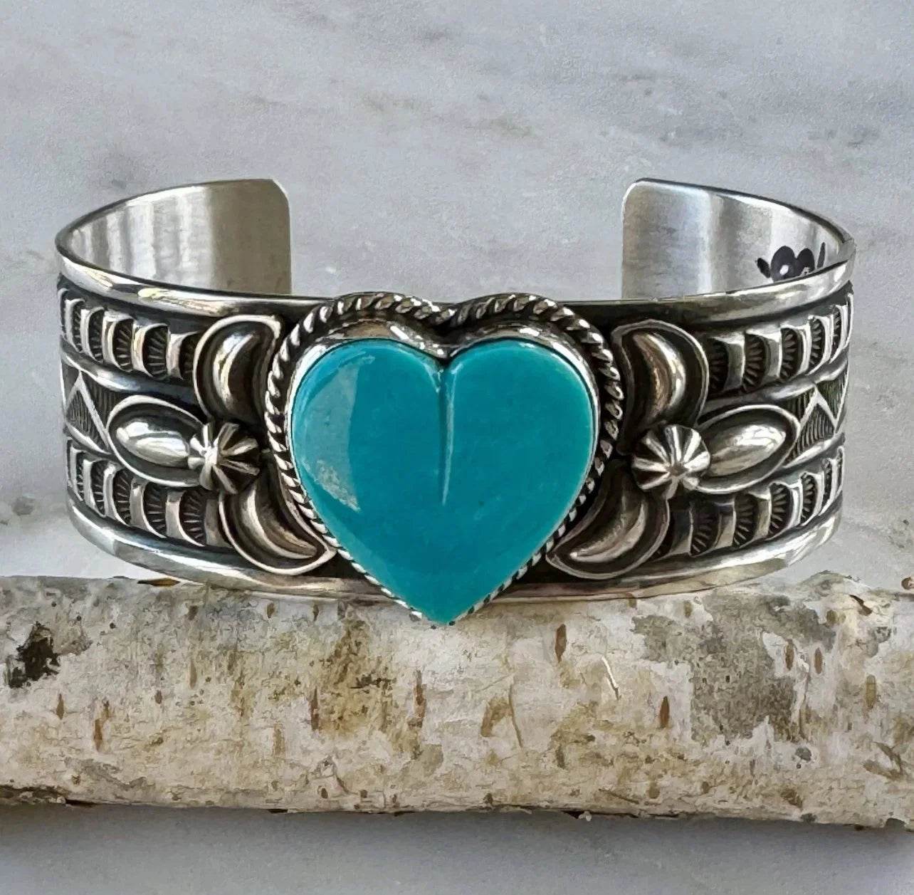 Navajo Andy Cadman Kingman Turquoise Heart Cuff