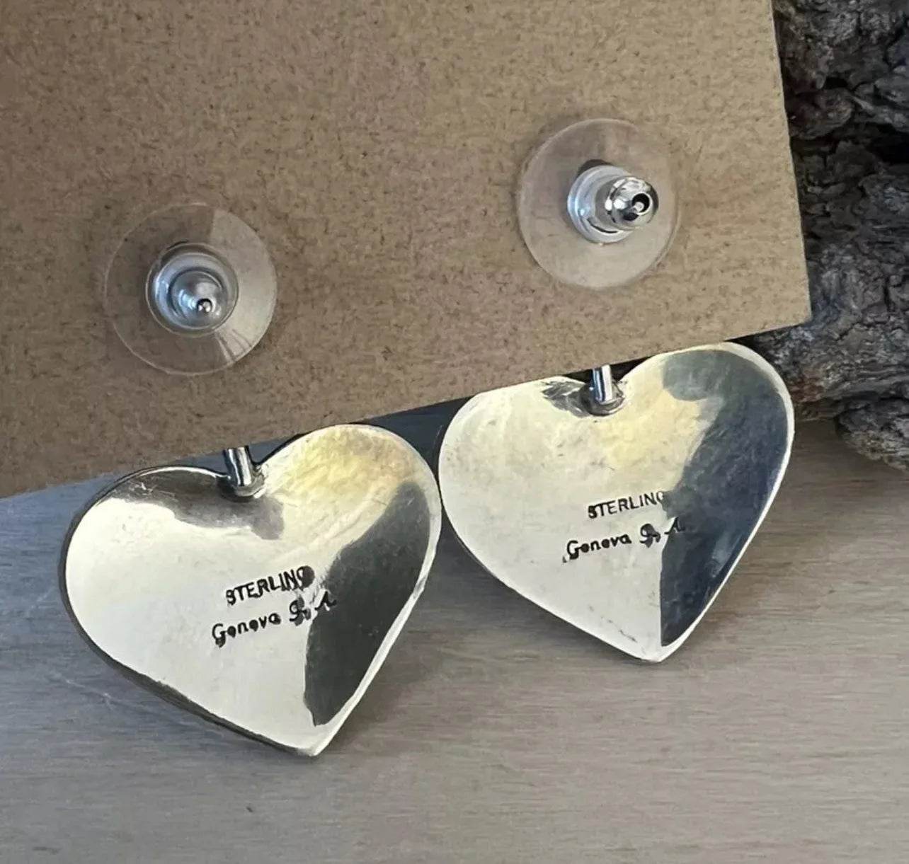 Geneva Apachito Onyx Heart Earrings Post Back