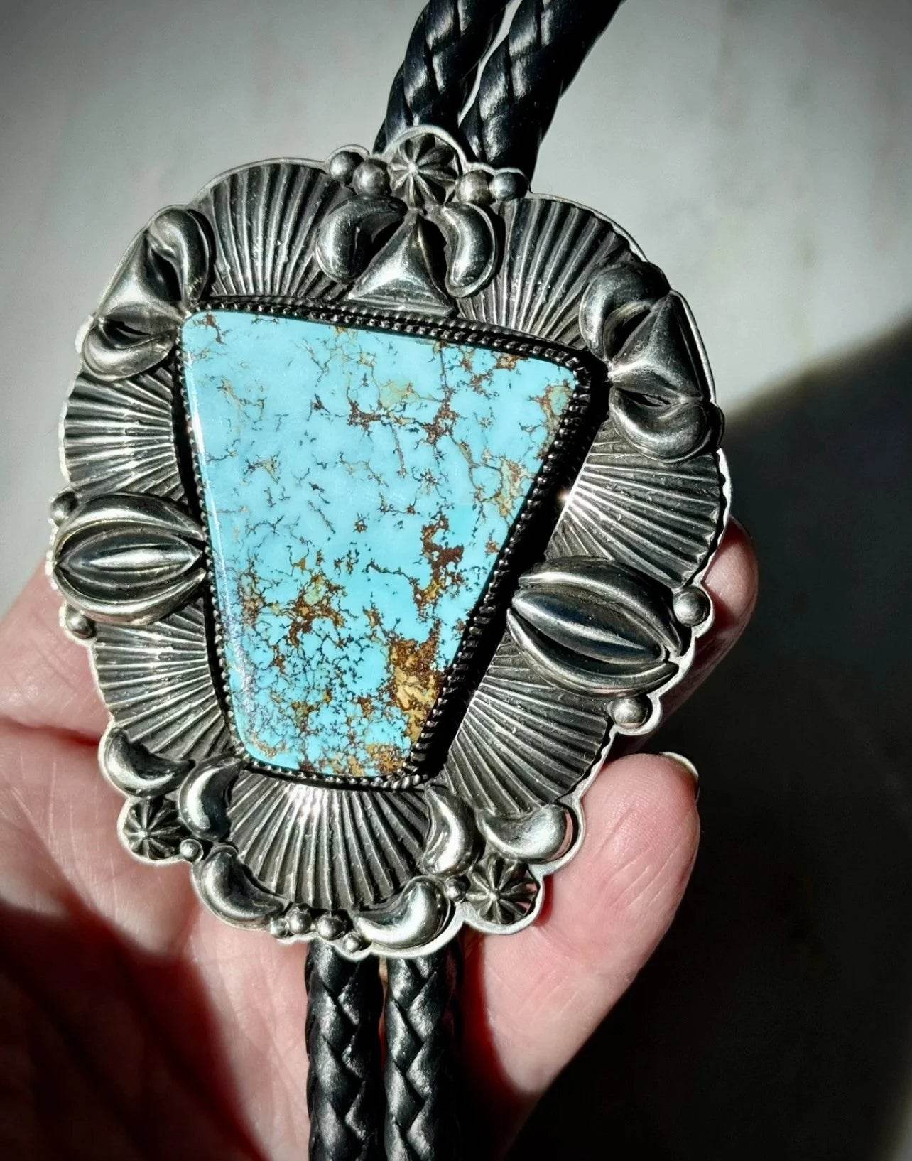 Royston Turquoise Bolo